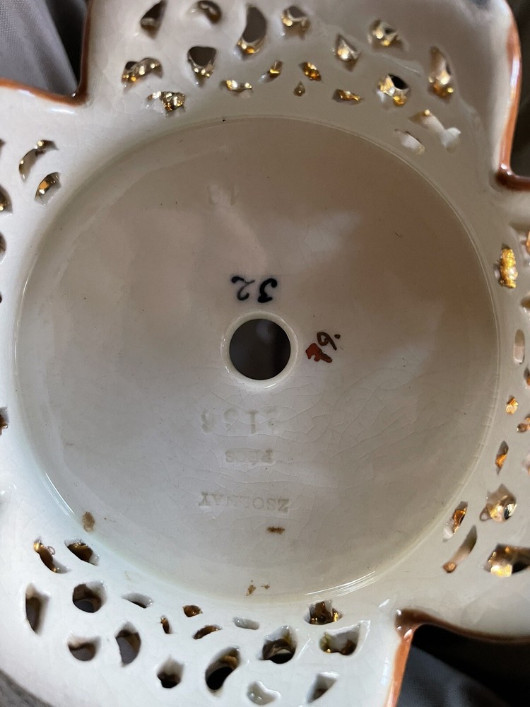 zsolanay reticulated lamp