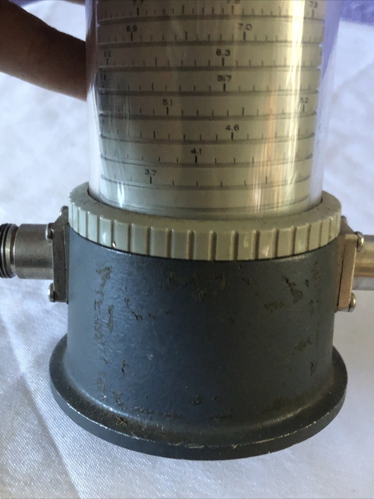 HP Hewlett-Packard Frequency Meter 537A