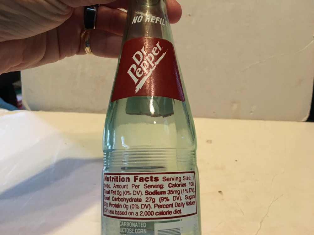 Vintage 8oz DR. PEPPER SODA BOTTLE Excellent Condition