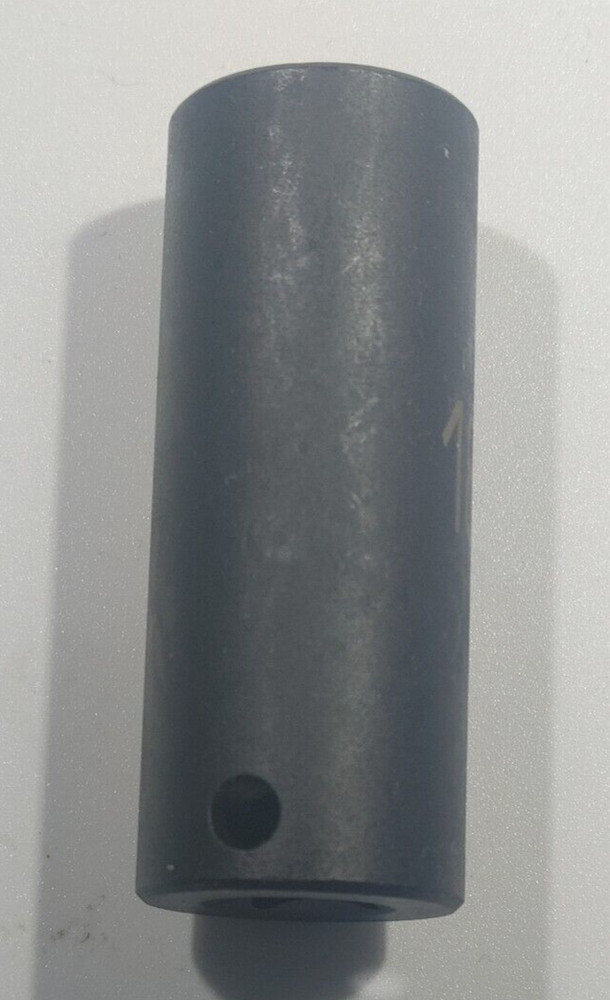 MATCO TOOLS "ADV" BDP18M6V, 3/8" DRIVE, 18MM. IMPACT SOCKET, 2.4" DEEP, 6 POINT.