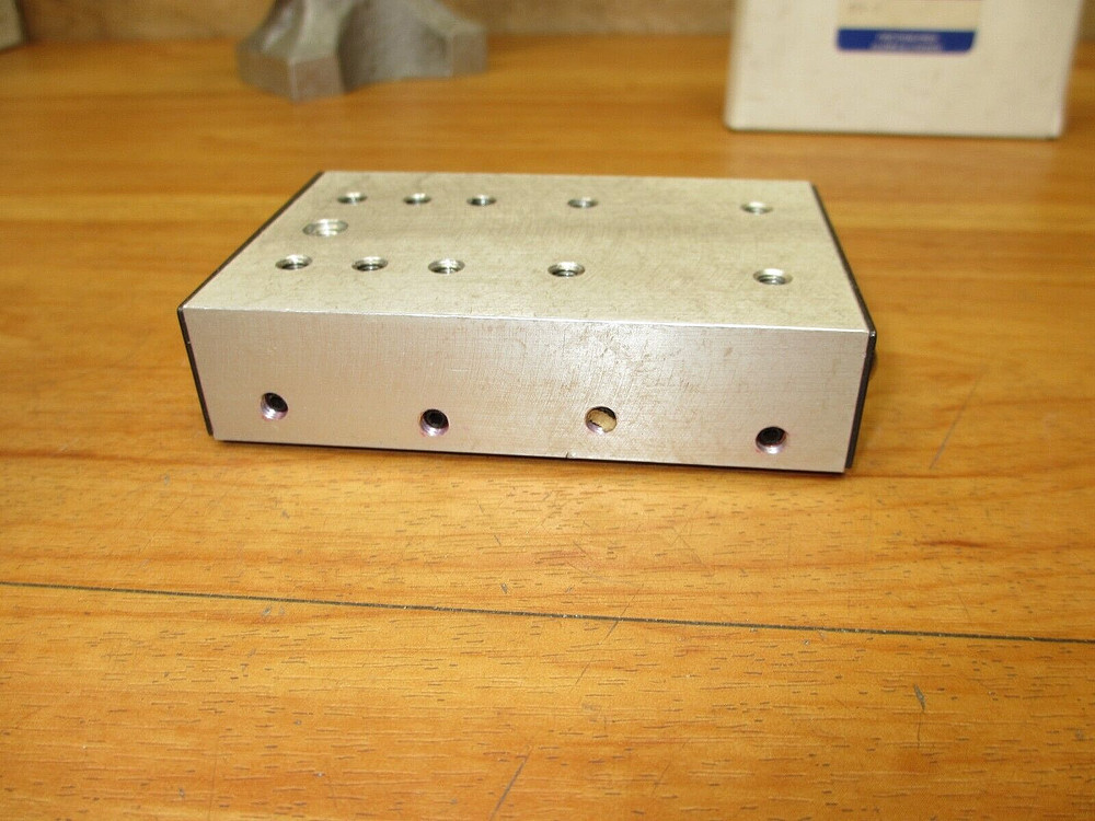 Del-Tron S3-2 *NEW* Linear Slide Table