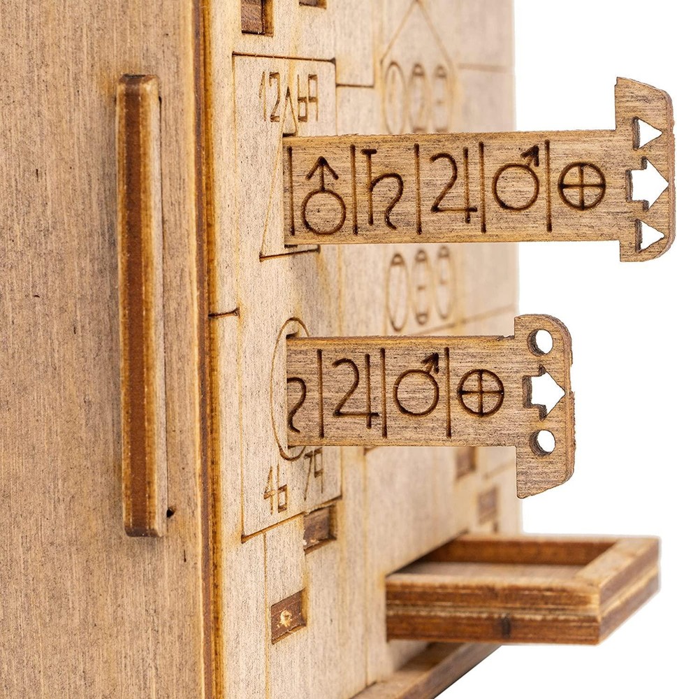 Space Box - Wooden Puzzle Box Escape Room Experience