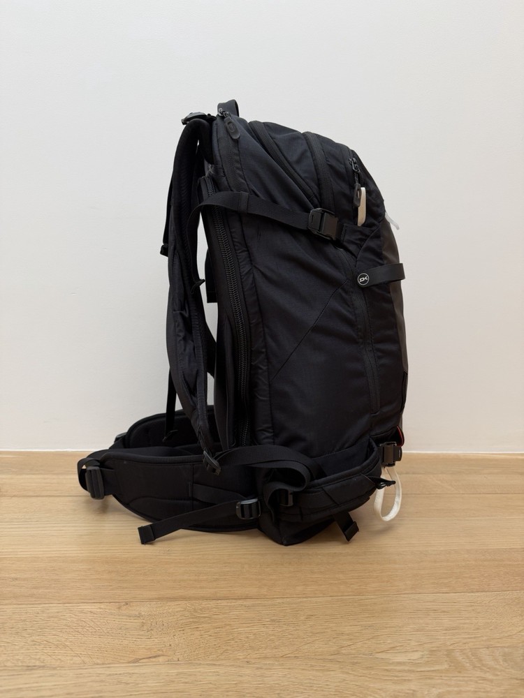 Dakine Poacher Backpack 32L - Black, One Size Black-dk