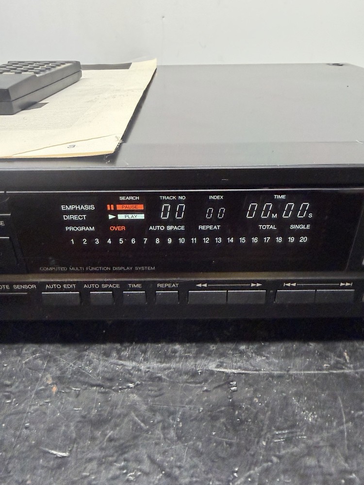 Denon DCD - 800 PCM Audio Technology / Compact Disc Player As Is For Repair