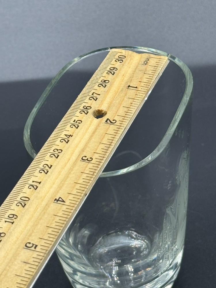 Unmarked Scandinavian Crystal 4" vase