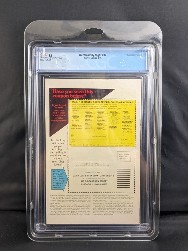 Zoloworld CGC UV Protective Case Slabcase Display Storage Wall Mount