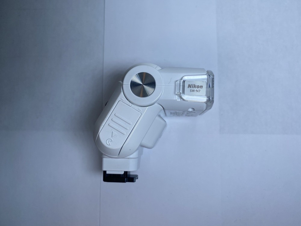 Nikon 1 SB-N7 Speedlight - White w/ Soft Diffuser Cap SW-N7
