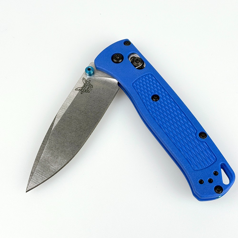 Benchmade Bugout 535 CPM-S30V Drop-Point Blue Grivory Handle Folding Knife