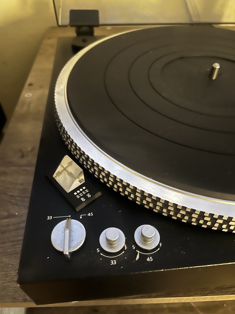 MGA Mitsubishi Direct Drive Fully Automatic DP-620 Turntable - Fully Functional