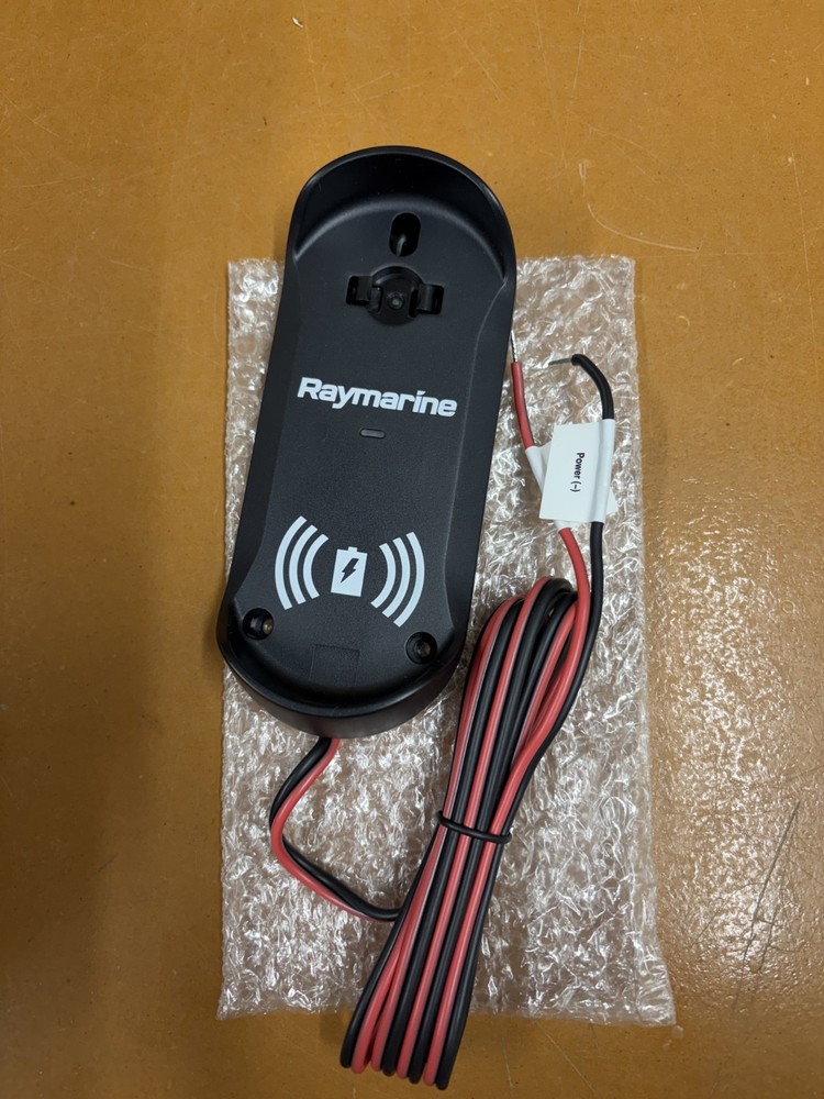 Raymarine Wireless Handset Charging Holster