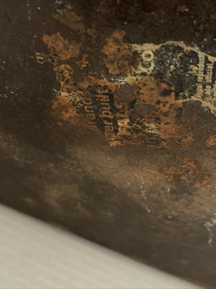 Antique Metal Toolbox/Tacklebox