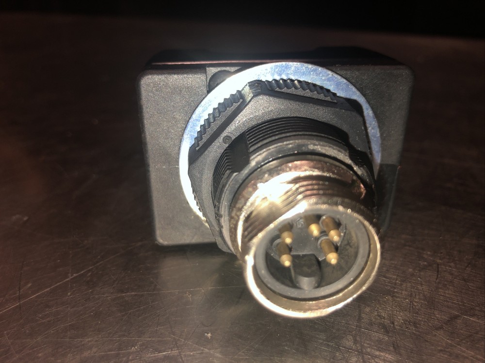 BANNER OTBVR81QD PHOTOELECTRIC SENSOR