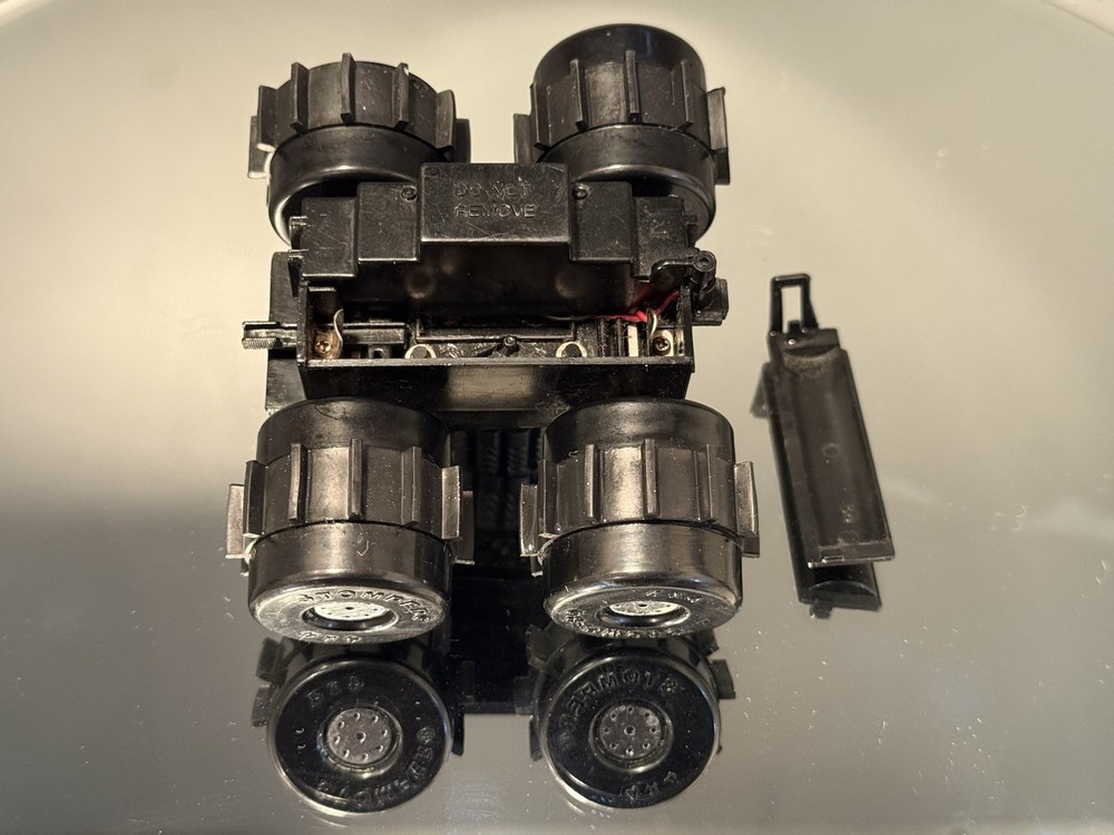 Schaper Stomper Water Demon w/ Rear Broken Tab & Missing Hub Running w/ Light