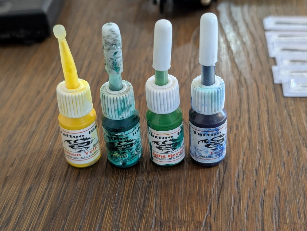 Tattoo Machine Coil Type + Accy - Great Beginner Machine!