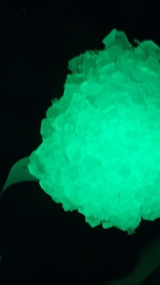 Kryptonite Crystal UV Reactive Cluster Display Piece