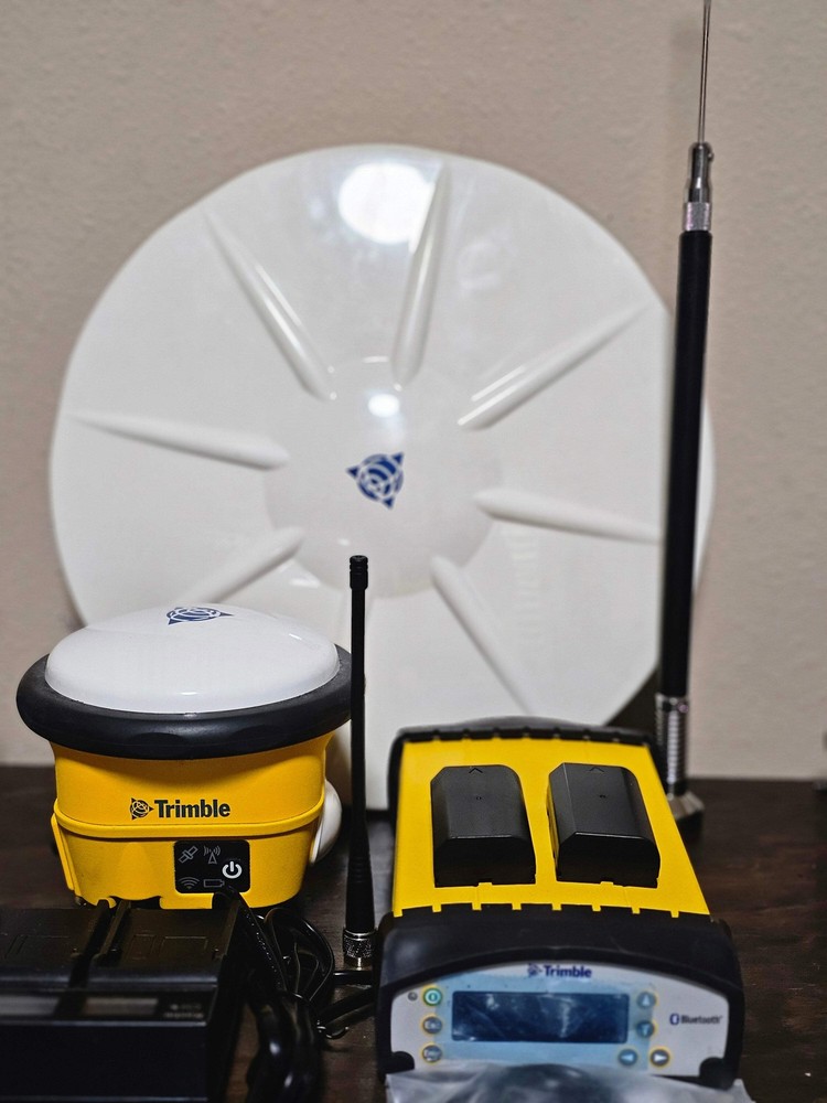 Trimble SPS986 SPS855 GNSS Base Rover RTK Kit UHF Survey System