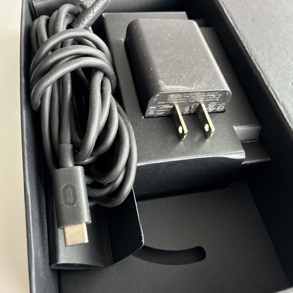 Oculus Quest link cable fast data transfer. 10ft Link Cable for Quest 1 and 2.