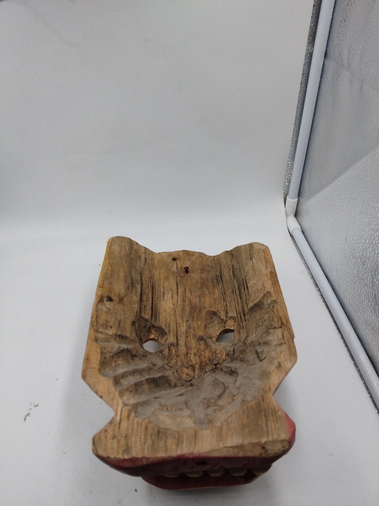 Wooden Hand Carved Giraffe Mask