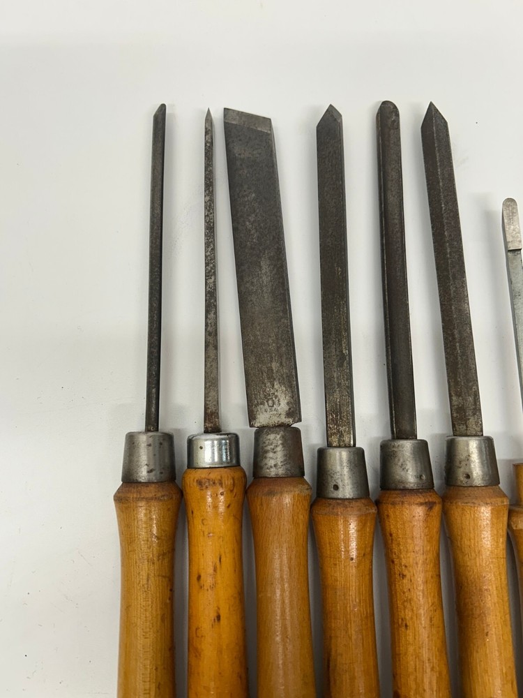9 Assorted Vtg Chisels Gouges Wood Working Hand Tools Mostly Disston