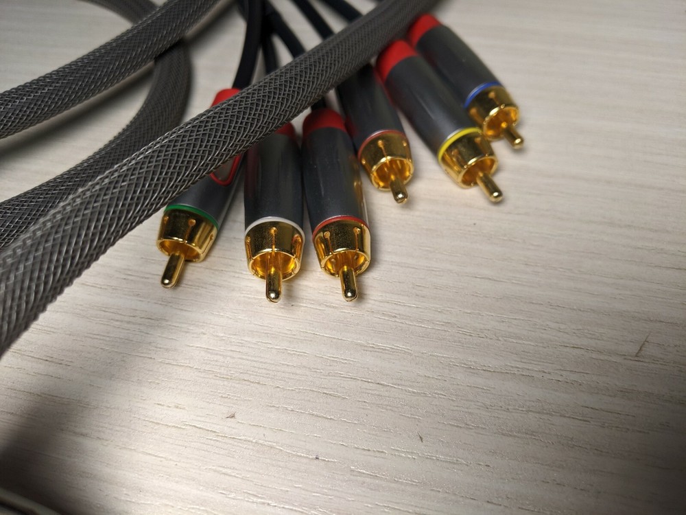 Genuine Rocketfish Xbox 360 Composite Component video excellent quality Cable