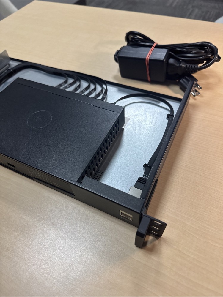 SonicWall TZ400 Network Security/Firewall Appliance with Rackmount