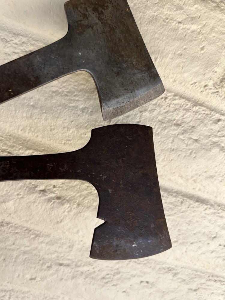 2 Small Hatchets : COLONIAL & Unmarked No Maker - Selling how found you clean
