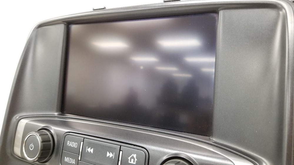 16 CHEVY SILVERADO 2500 RADIO AUDIO 8" DISPLAY SCREEN CONTROL PANEL