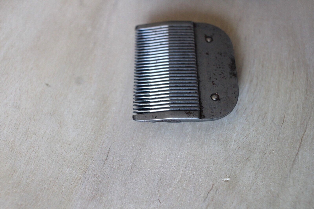 OSTER PROFESSIONAL No. 50 Size 000 CLIPPER BLADE -USED
