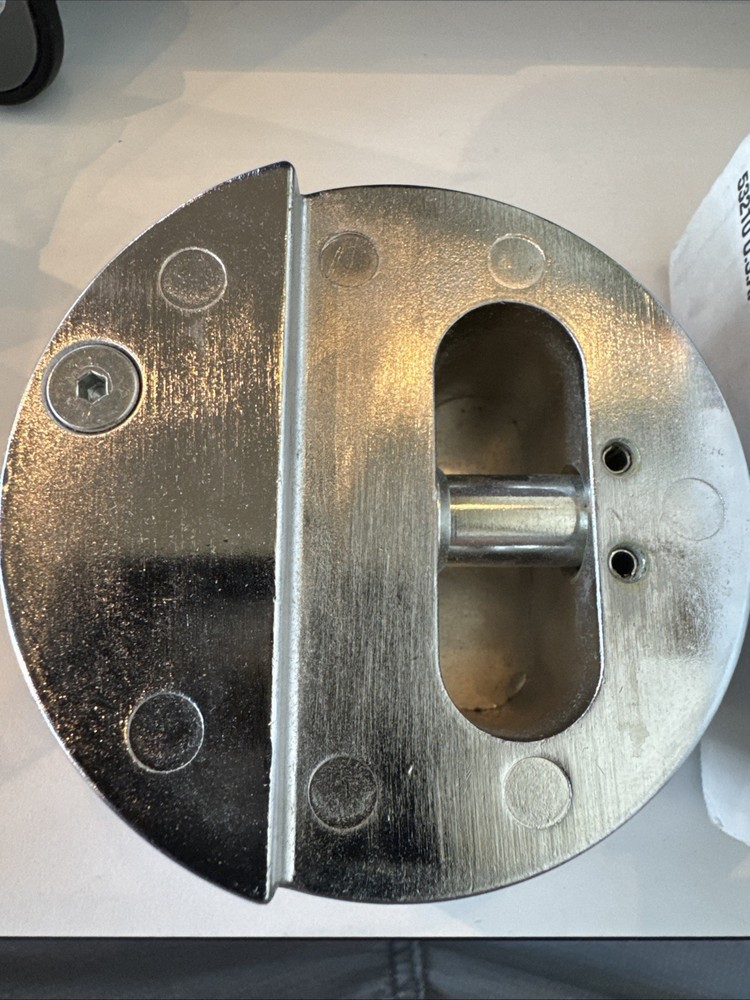 MasterLock 6271 Pro Series Hidden Shackle Round Padlock, Keyed Different