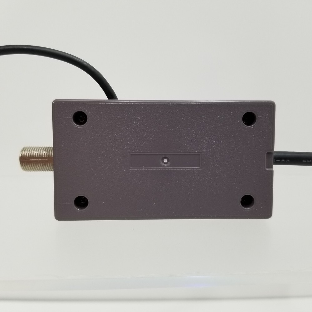 Nintendo: RF Switch NES-003 - OEM