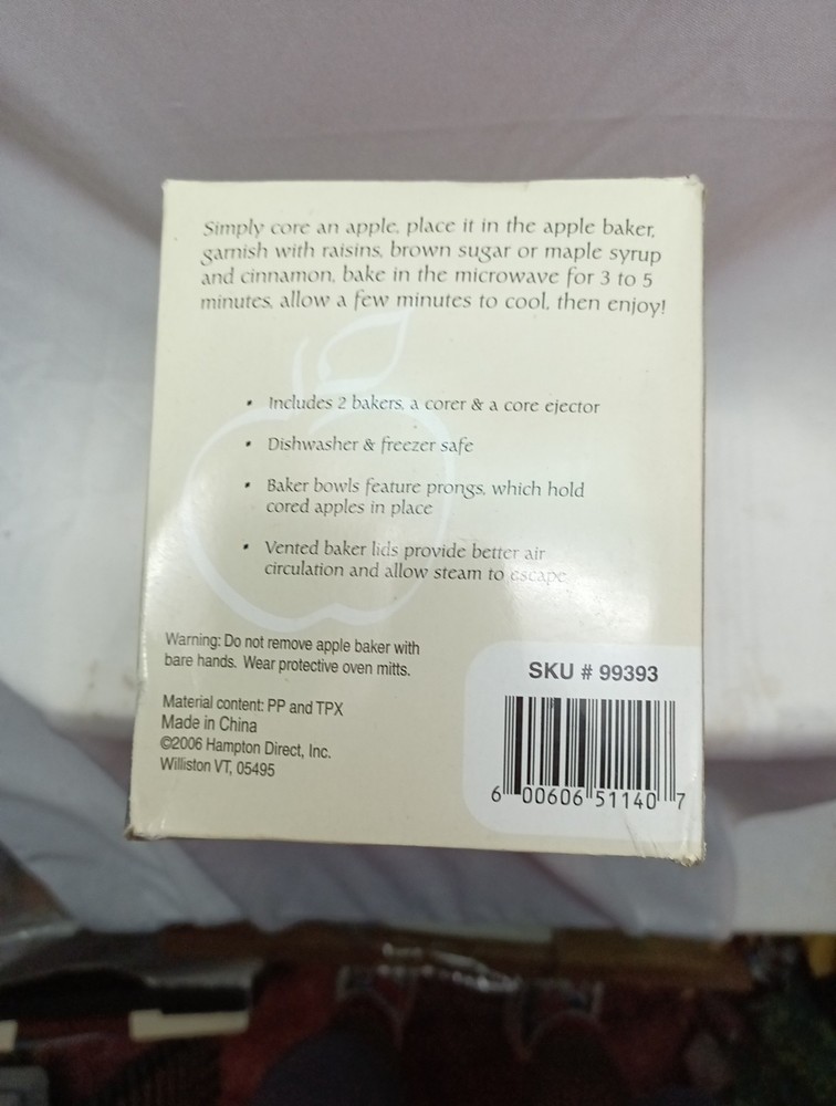 Hampton's Microwaveable Apple Baker Set With 2 Bakers, A Corer And A Core...