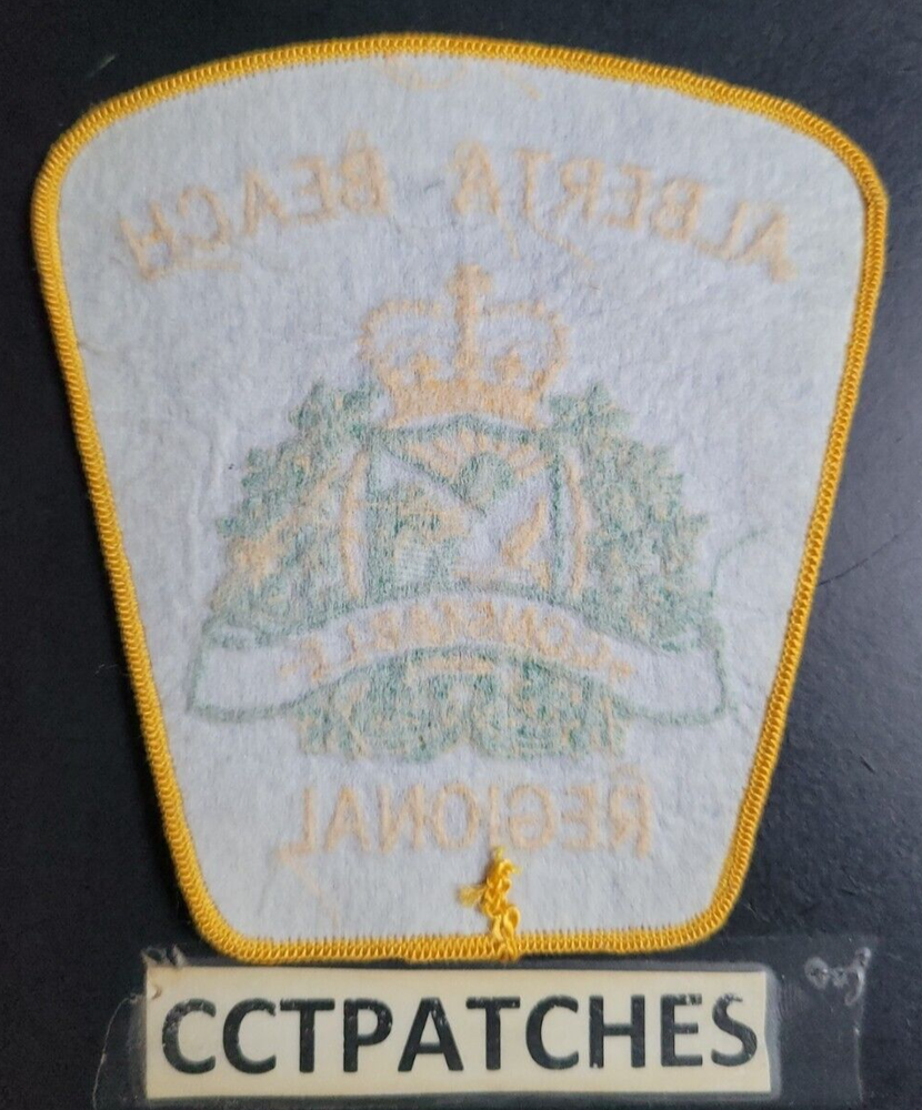 ALBERTA BEACH, CANADA CONSTABLE POLICE SHOULDER PATCH