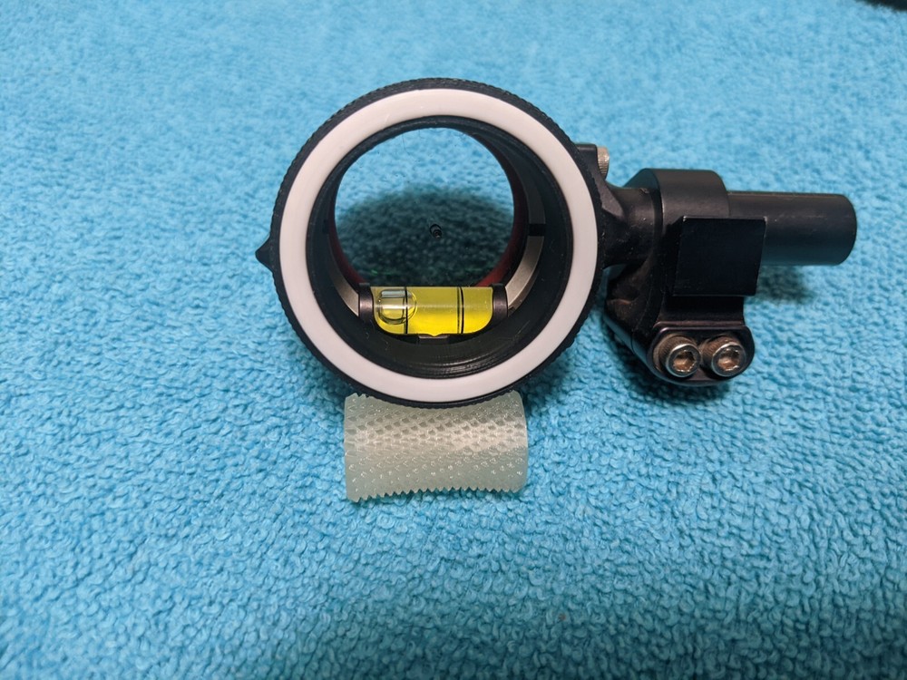 *** Fits Axcel AV31 Scopes *** Torque Ring Indicator - Peep Centering Ring