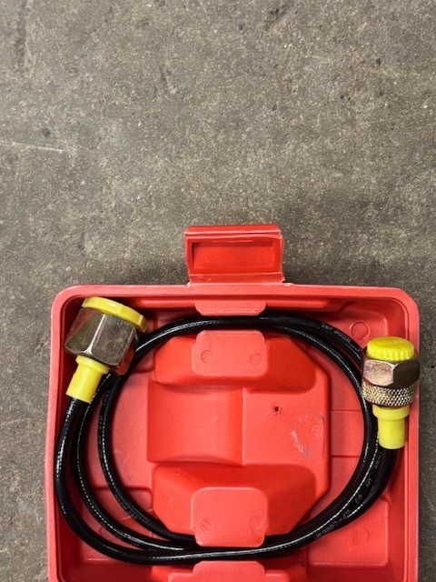 Nitrogen Gas Charging Device