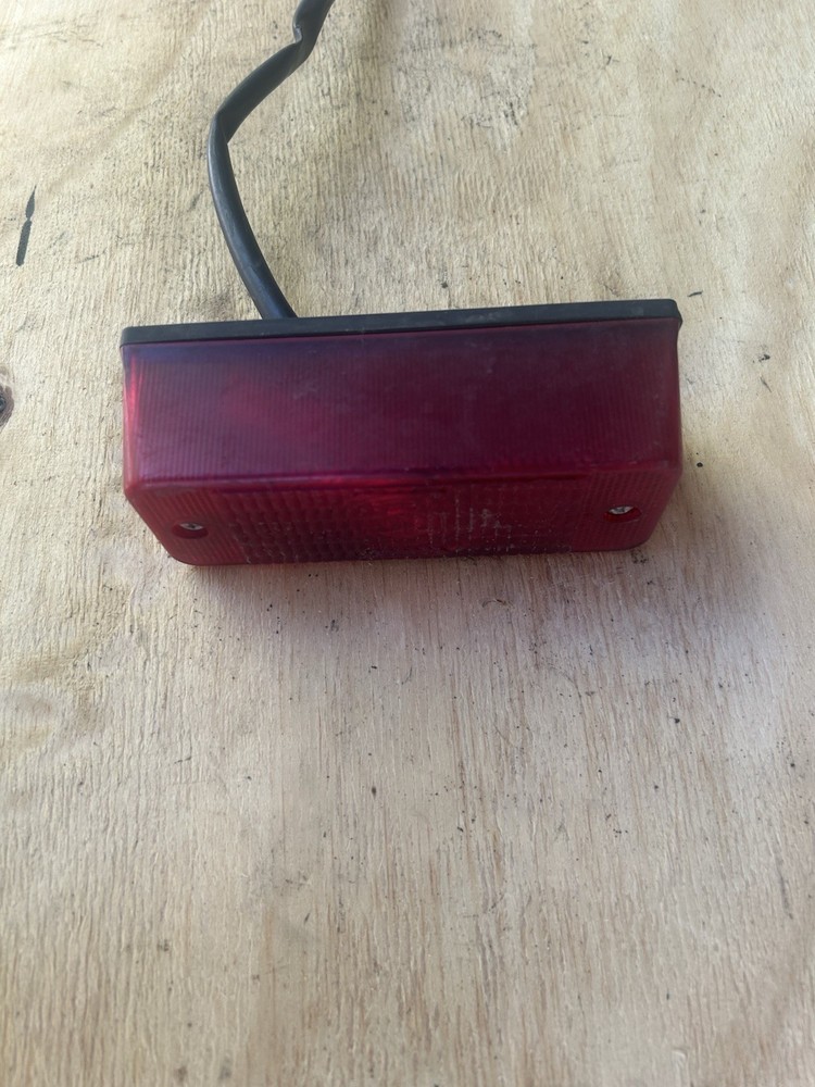 01 Arctic Cat 250 2wd Atv Tail light needs minor work