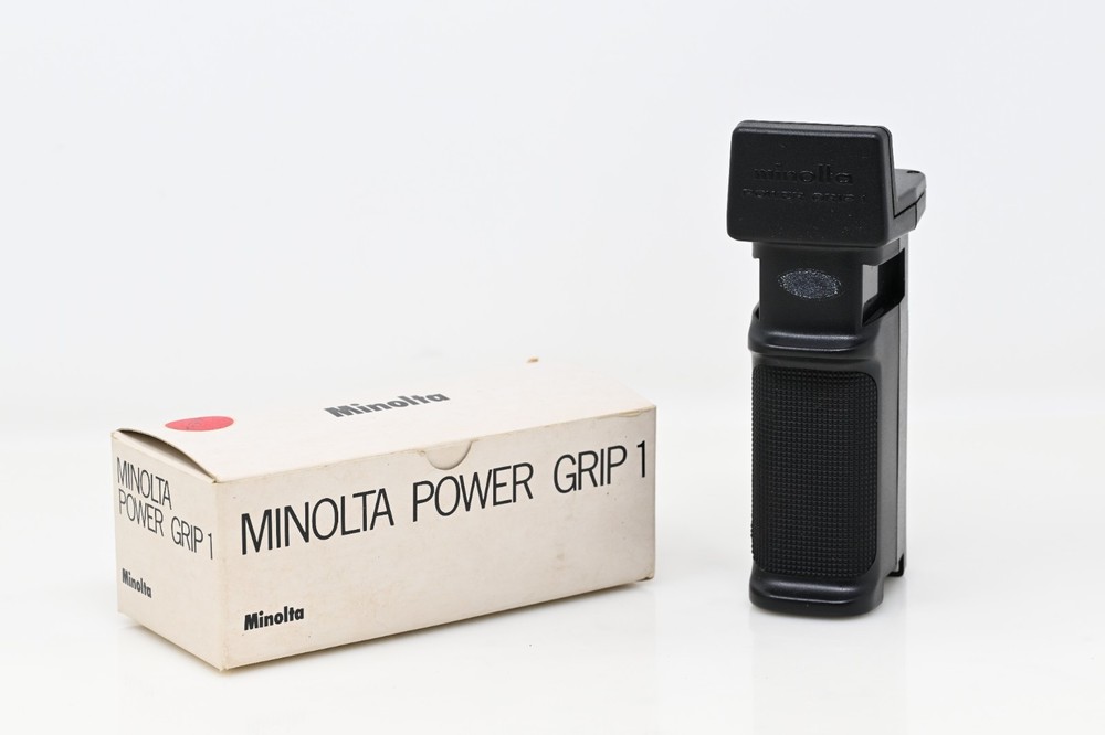 Minolta Power Grip 1  w/ Box #B129