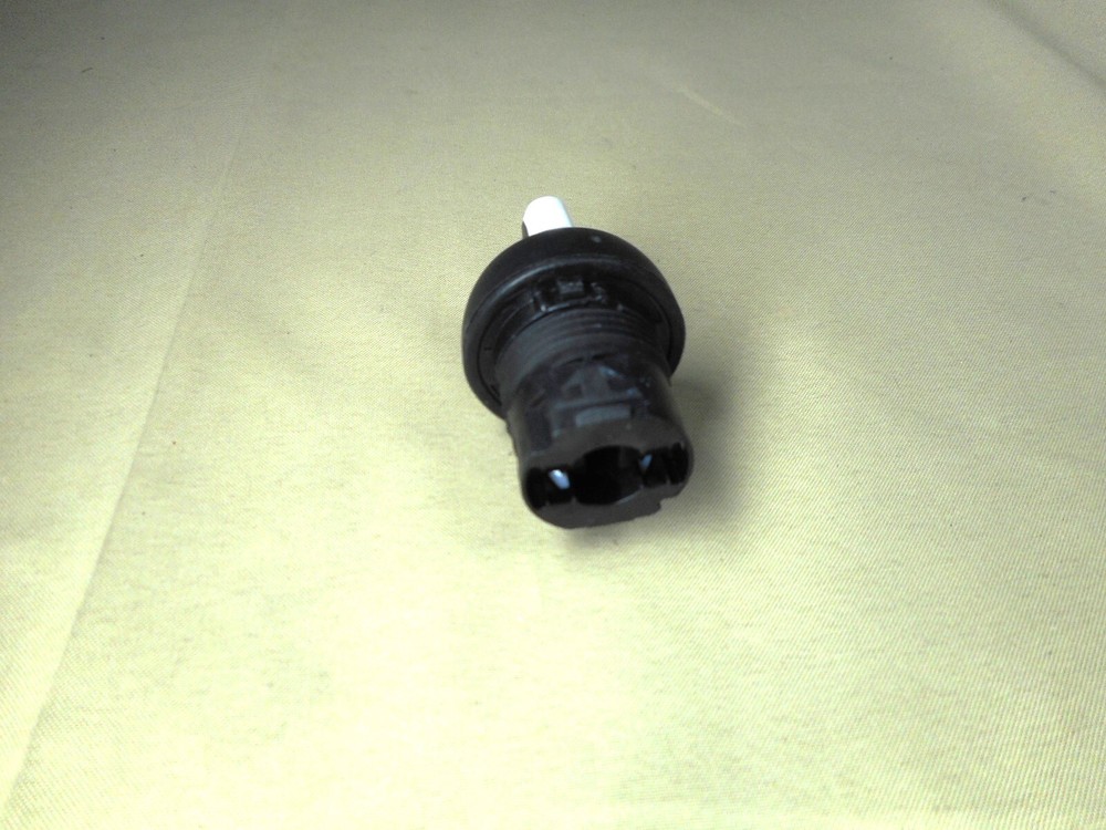 Allen Bradley 800FP-SB32 selector switch (NIB)