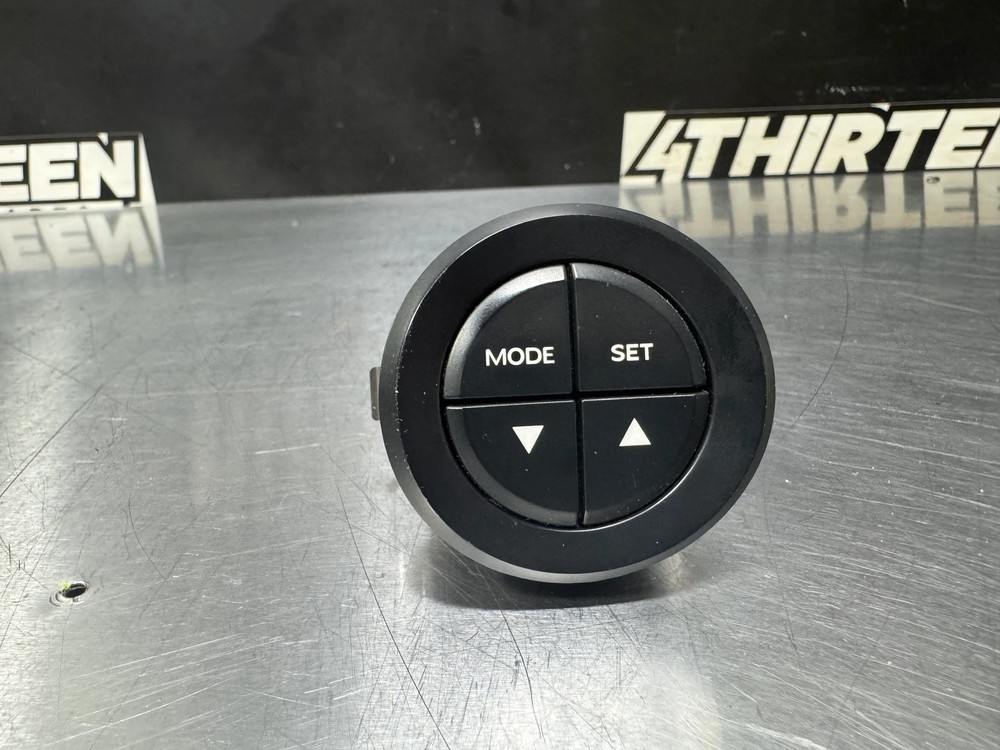04-06 PONTIAC GTO DASH CLUSTER CONTROL MODE SET SWITCH BUTTON OEM #L405