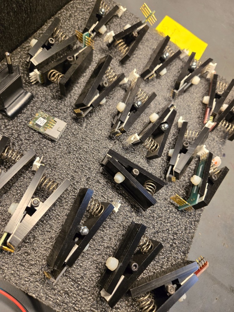POGO pins Test/Programming/Debug Clips