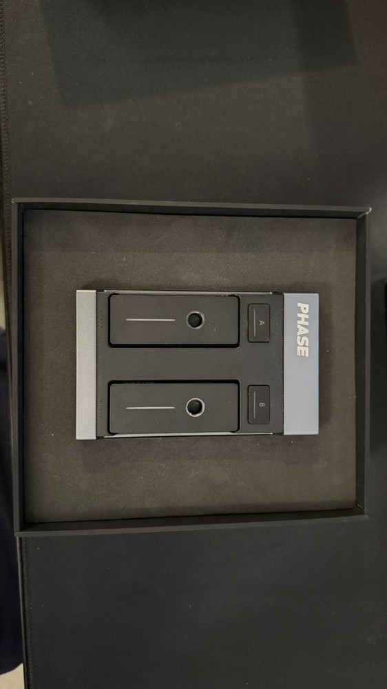 Phase Essential DVS Controller with 2 Remotes (Used)