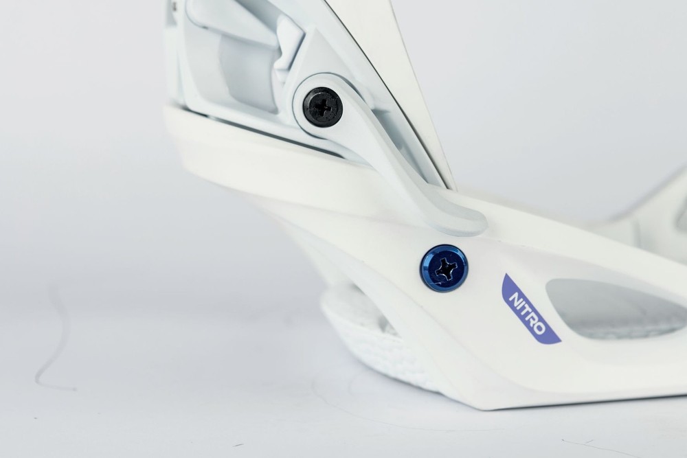Nitro Step-On Women's Snowboard Bindings, White, Small MY26
