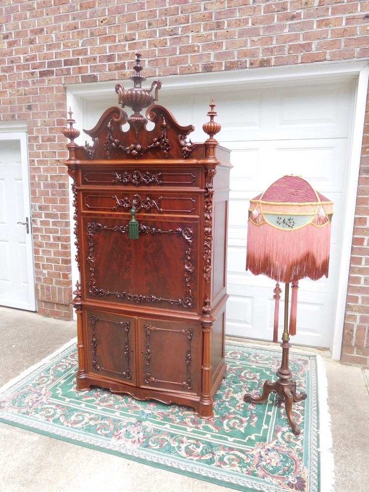 EXTRAORDINARY VICTORIAN ABATTANT SECRETARY