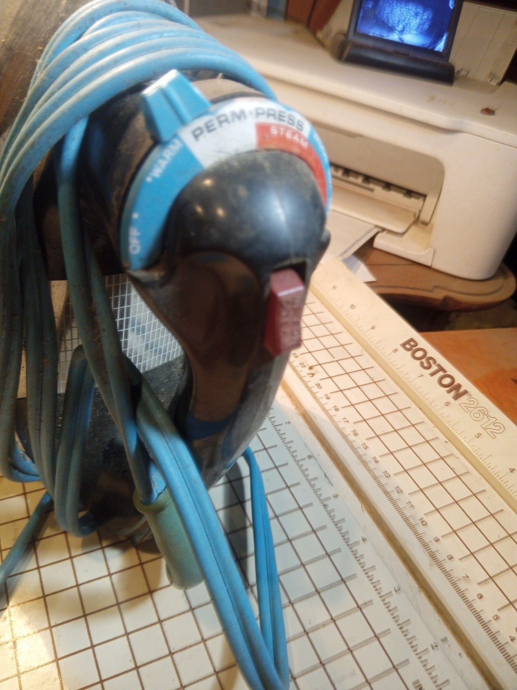 General Electric Clothes Iron