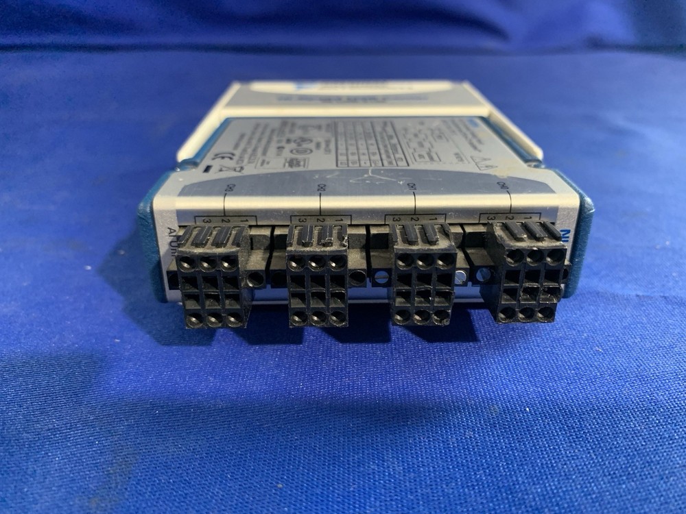 National Instruments NI 9219 cDAQ Universal Analog Input Module USB-9162 Chassis