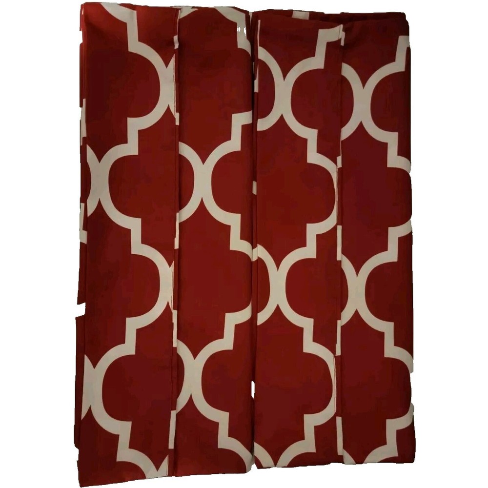 Set Oof 2 Red & White Abstract Design Pillowcases by Utopia Bedding. Stan/ Quee
