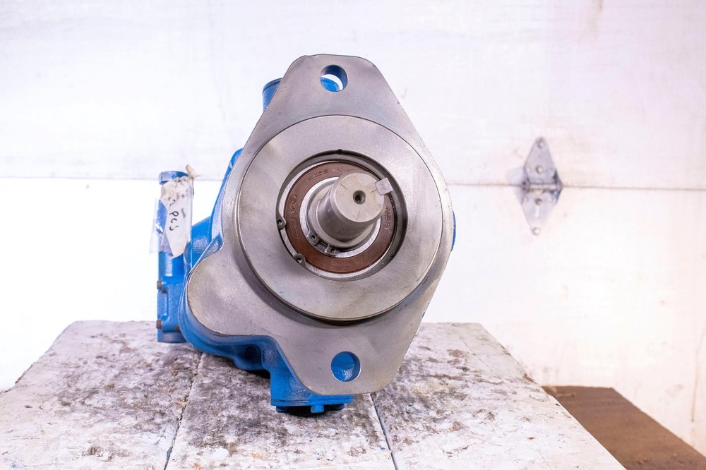 Fluidyne PVB29RS20CC11 Hydraulic Pump