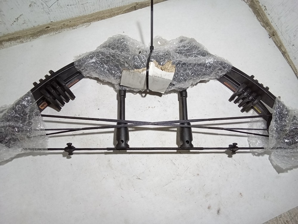 CenterPoint Dagger 405 Crossbow (L9E)