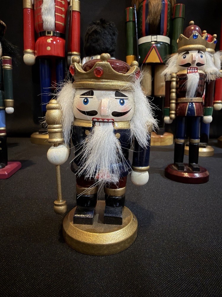 Lot Wood Nutcracker Christmas Decor Set Large Medium Small Holiday Display