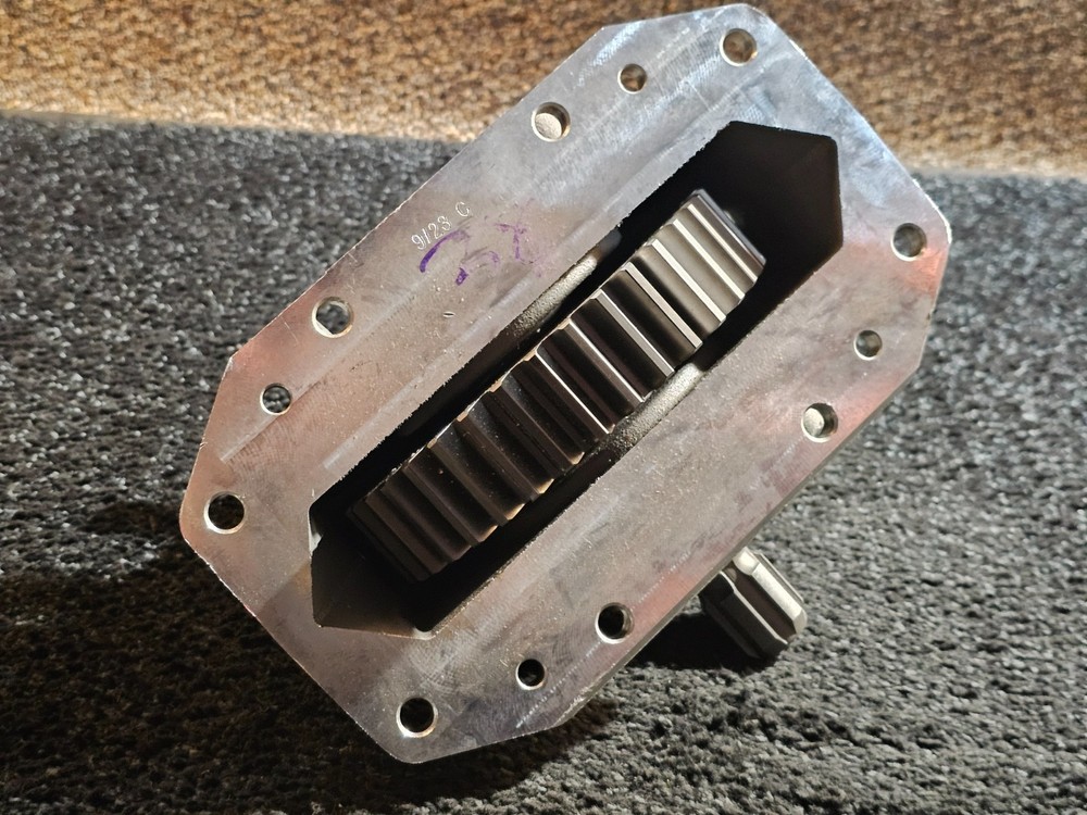 Olimac 1DC0020AA1 Gearbox / Speed reducer Attachment