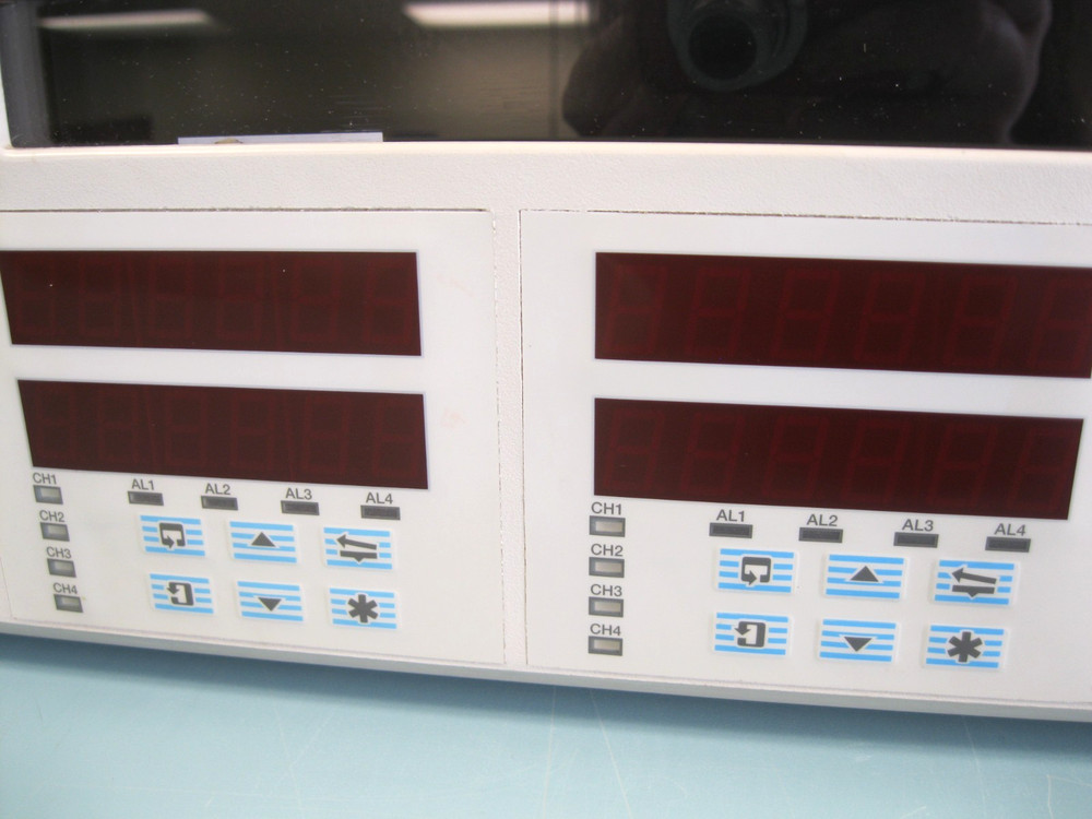 ABB Commander 1900 Chart Recorder C1914JA001100000STD 100-240 VAC (H1)